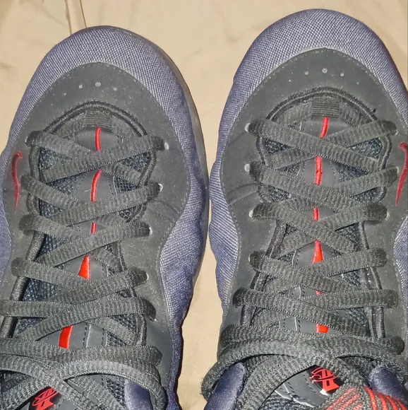 Nike Air Foamposite One - Picture 4 of 8